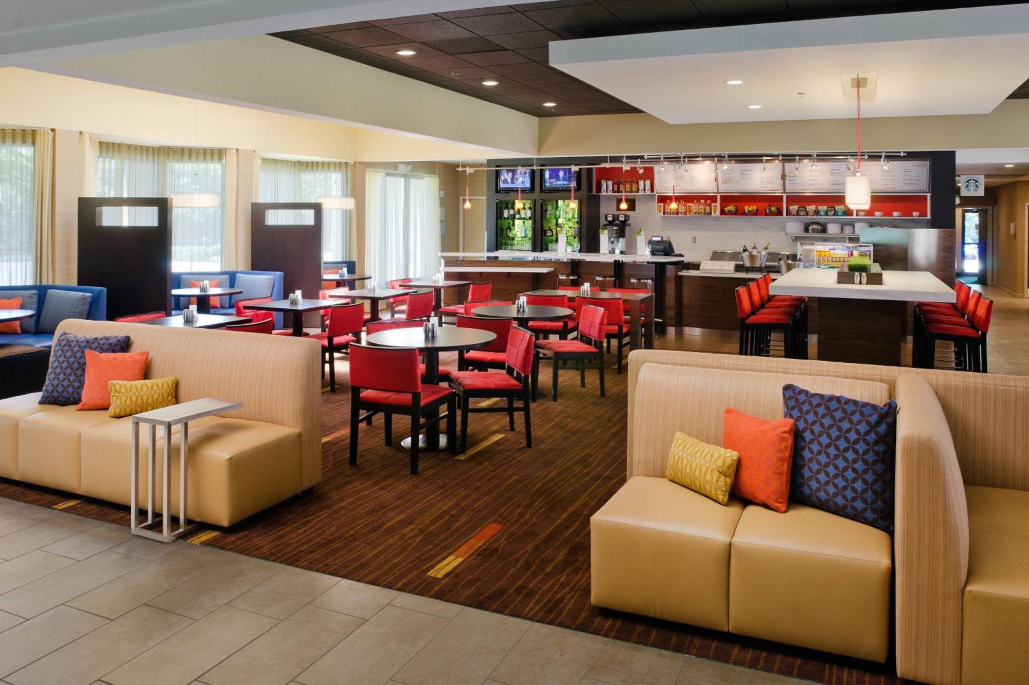 Courtyard By Marriott Huntsville University Drive Exteriör bild